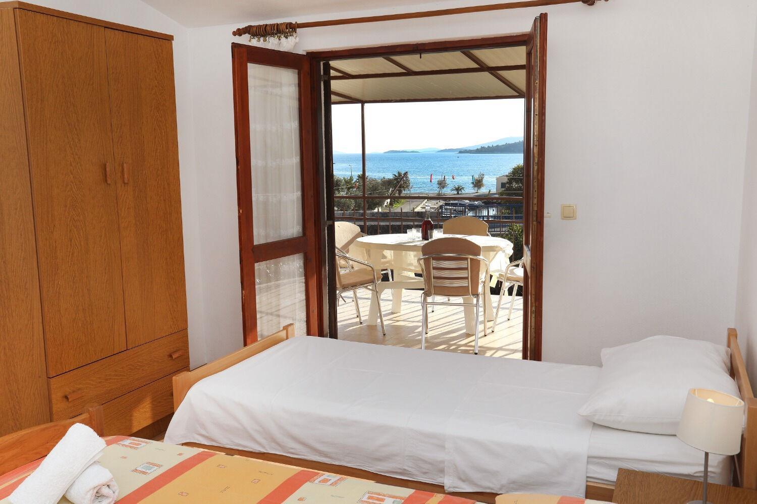Apartments Ante - 50 M From The Sea Seget Vranjica Ngoại thất bức ảnh